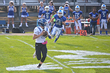 St. Francis 19, Central 16